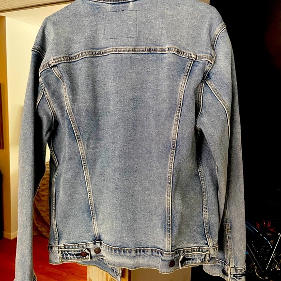 Vintage Style Levi Denim Jacket - Picture 3 of 3